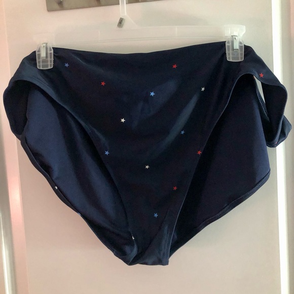 Old Navy 3-piece bikini separates RED WHITE AND BLUE good used condition - Picture 9 of 11